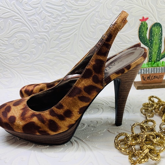 Kathy Van Zeeland Shoes - Platform animal print heels size 7.5m